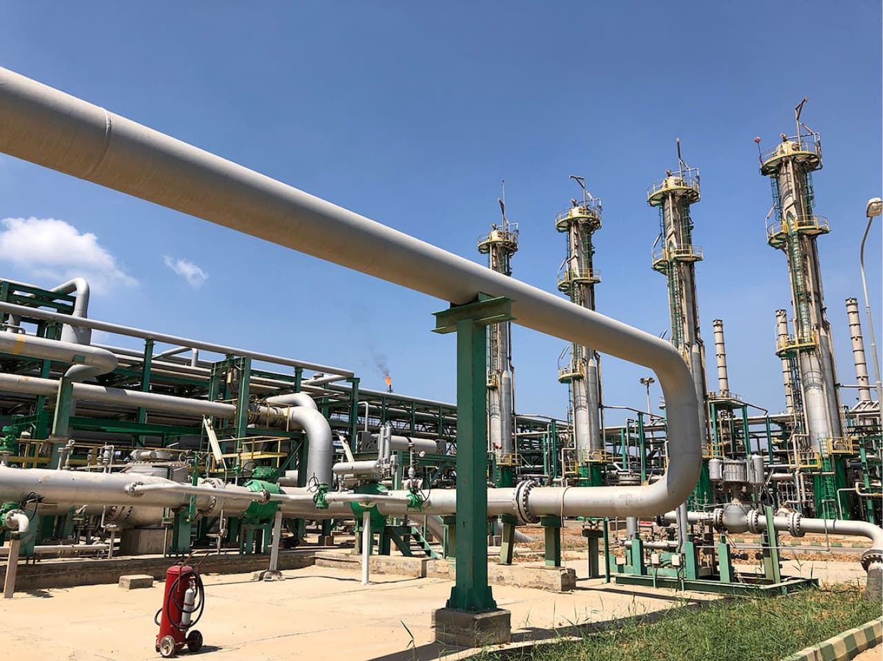 Ejemplificación de usos de tubería de diámetro especial en un proyecto petrolero