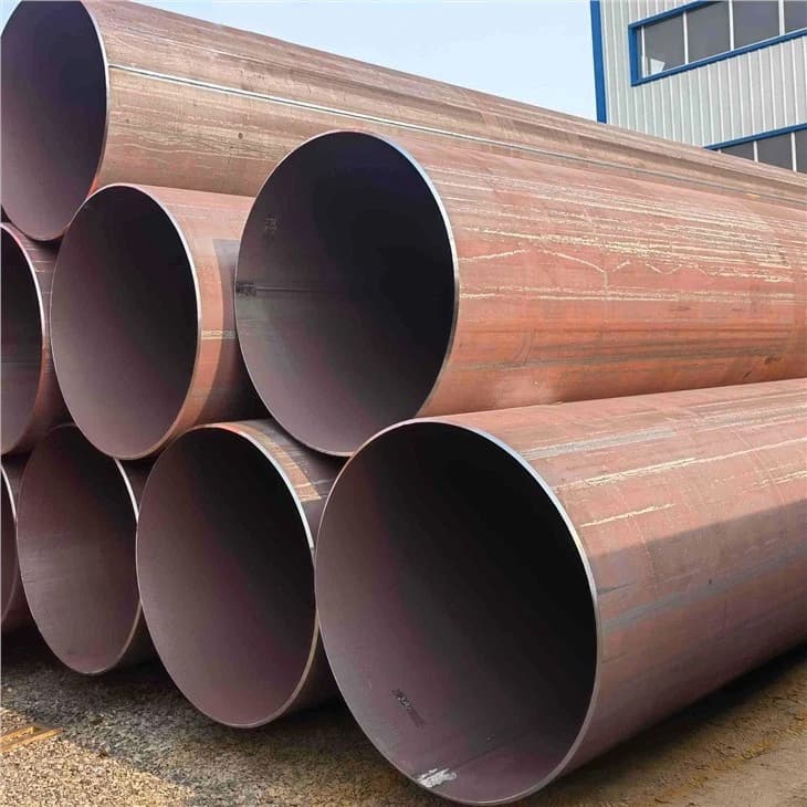 Tuberías de diámetro especial en un almacén